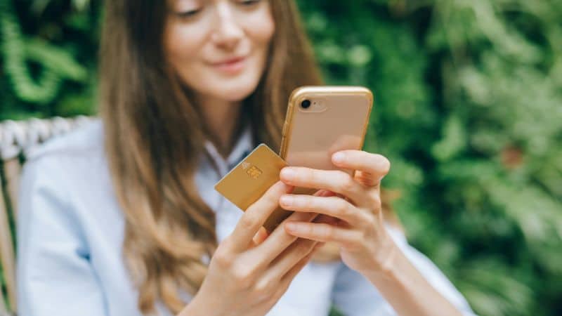 It's the best in the sense that we're true lovers of this incredible bud, and it's also coming straight from one of the leading online pot shops in Canada.