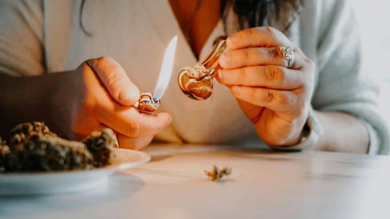 Dabbing is the classic method for consuming concentrates.