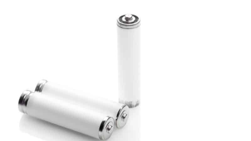 At the core of a disposable weed pen is its compact lithium-ion battery. Most disposable vape pens have a battery that ranges between 280mAh and 550mAh.