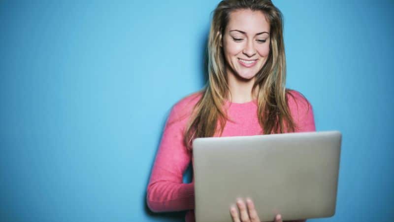 Convenience is the biggest reason to choose pot sites and online dispensaries in Canada.