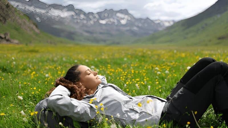 It relaxes you and melts away your tension without being overly sedative. It’s ideal for those evenings when you’re just looking to unwind without blacking out too early.