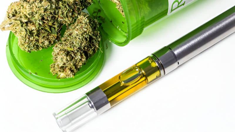 The vapour doesn’t leave a heavy smell the way joints do. This makes it perfect for public spaces or shared living spaces. 