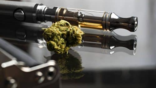 Looking for a weed vape pen in Canada? Explore types, benefits, and how to buy safely from an online dispensary.